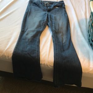 America Eagle jeans